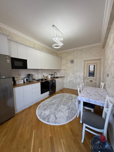 Продаётся 2-комн. новостройка 83 м², м. Кара Караев, photo 9 from 14