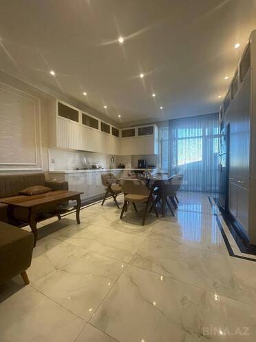 Satılır 5 otaqlı yeni tikili 265 m², 8 Noyabr m., photo 13 from 19