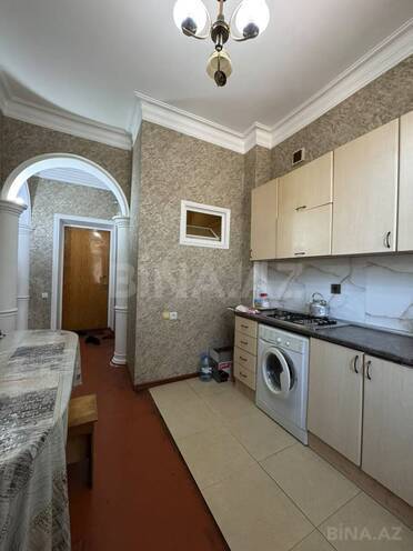 Satılır 2 otaqlı köhnə tikili 60 m², Bakıxanov q., photo 9 from 12