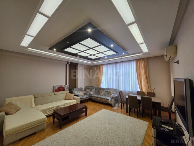 Сдаётся 3-комн. новостройка 145 м², м. Низами, photo 5 from 22
