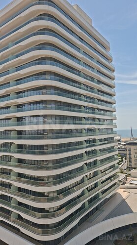Satılır 3 otaqlı yeni tikili 180 m², Ağ şəhər q., photo 1 from 9
