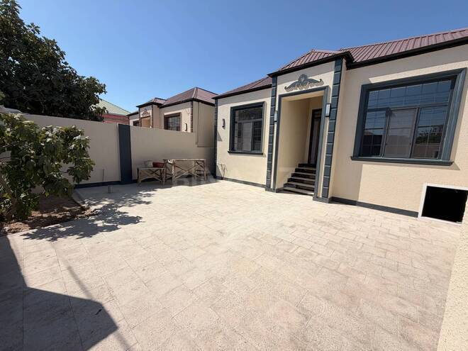 Satılır 4 otaqlı həyət evi/bağ evi 100 m², Binə q., photo 1 from 13