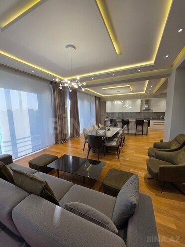 İcarəyə verilir 4 otaqlı yeni tikili 205 m², Ağ şəhər q., photo 1 from 23