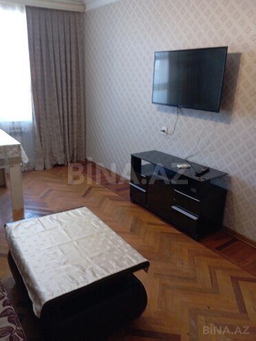 İcarəyə verilir 2 otaqlı köhnə tikili 57 m², Əhmədli m., photo 1 from 14
