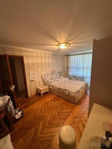 Продаётся 3-комн. вторичка 75 м², м. Иншаатчылар, photo 6 from 30