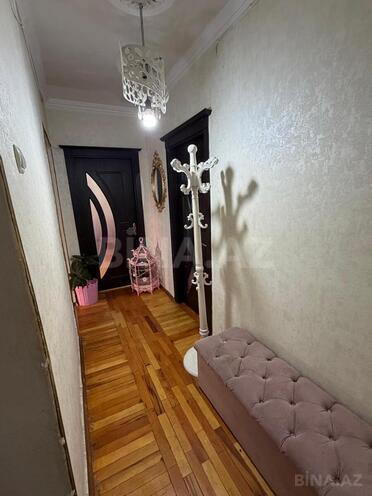Продаётся 3-комн. вторичка 85 м², м. Элмляр Академиясы, photo 9 from 19