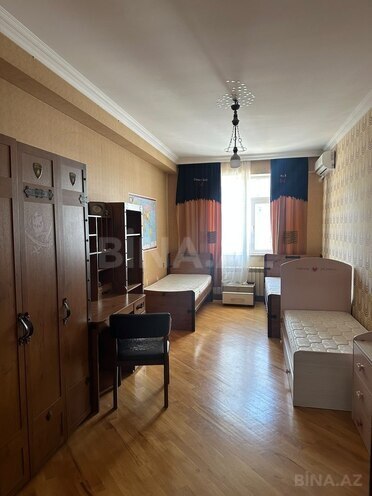 Сдаётся 3-комн. новостройка 140 м², м. Кара Караев, photo 7 from 15