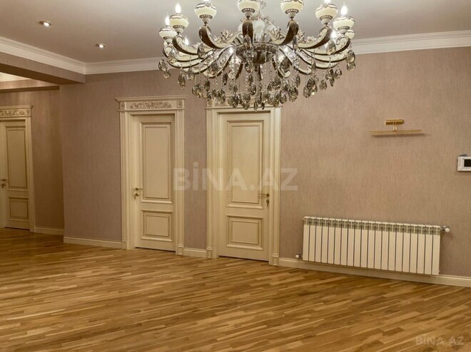 İcarəyə verilir 4 otaqlı yeni tikili 160 m², 28 May m., photo 14 from 15