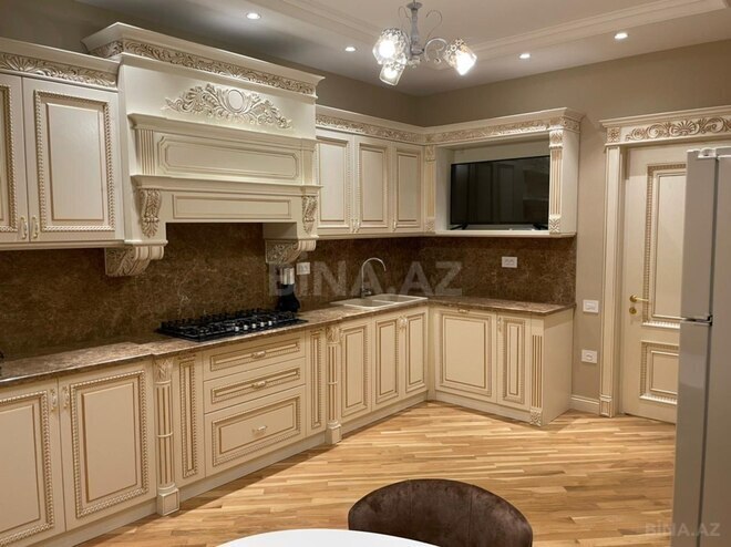 İcarəyə verilir 4 otaqlı yeni tikili 160 m², 28 May m., photo 9 from 15