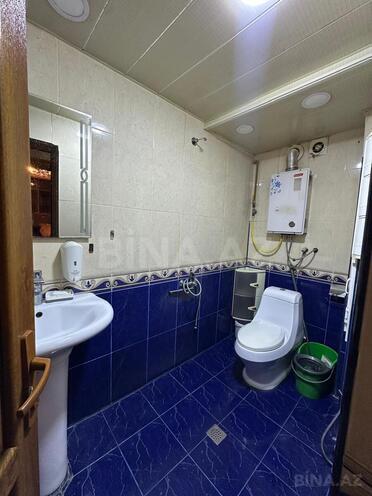 Продаётся 3-комн. вторичка 70 м², м. Нефтчиляр, photo 11 from 15