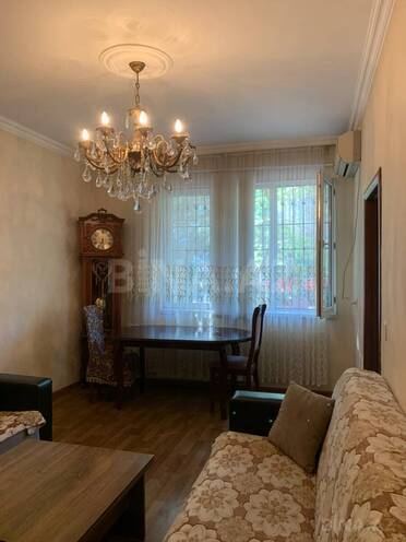 İcarəyə verilir 2 otaqlı köhnə tikili 50 m², Memar Əcəmi m., photo 4 from 12