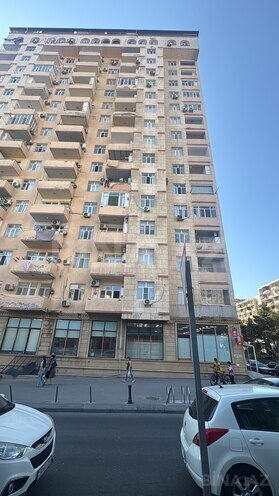 Продаётся 2-комн. новостройка 65 м², м. Ази Асланов, photo 1 from 15