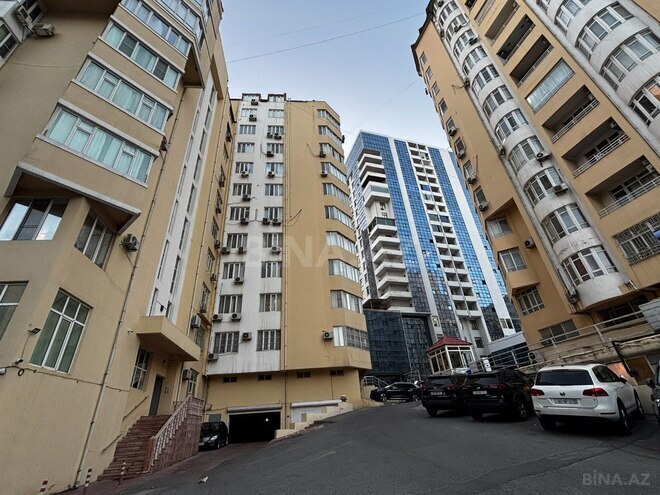Продаётся 4-комн. новостройка 170 м², м. Сахил, photo 1 from 22