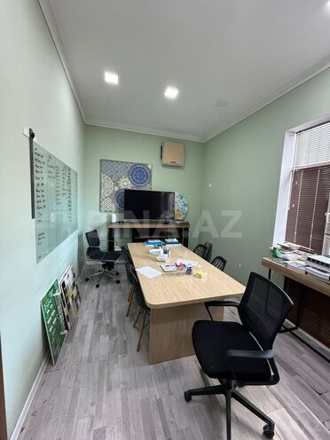 Сдаётся 3-комн. офис 85 м², м. Элмляр Академиясы, photo 1 from 12