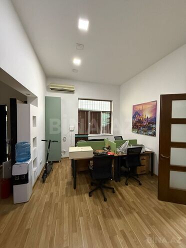 Сдаётся 3-комн. офис 85 м², м. Элмляр Академиясы, photo 6 from 12