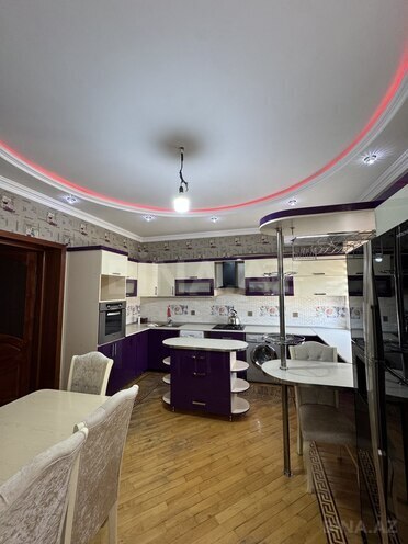 Продаётся 6-комн. дом/дача 450 м², photo 3 from 19