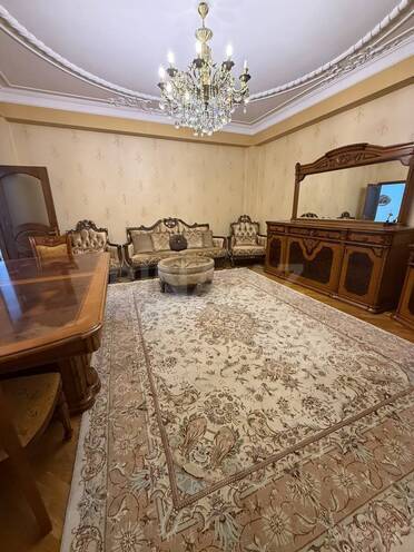 Сдаётся 3-комн. новостройка 140 м², м. Насими, photo 3 from 12
