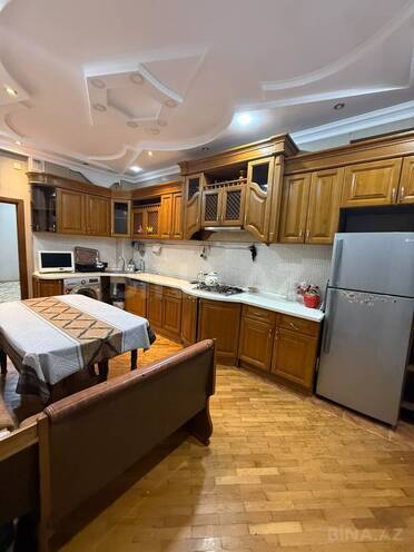 Сдаётся 3-комн. новостройка 140 м², м. Насими, photo 6 from 12