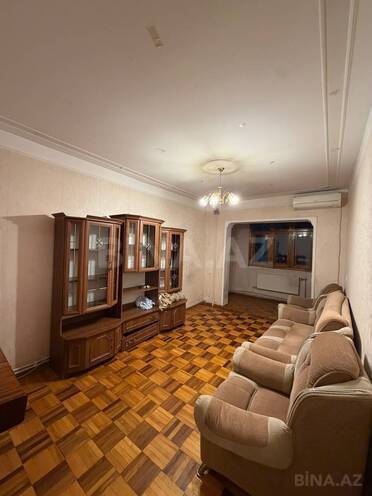 Сдаётся 3-комн. новостройка 75 м², м. Нефтчиляр, photo 1 from 11