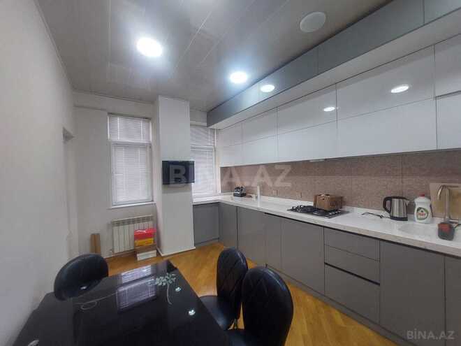 İcarəyə verilir 3 otaqlı yeni tikili 120 m², Əhmədli m., photo 13 from 16