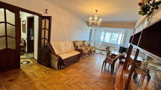Сдаётся 3-комн. вторичка 86 м², м. Нариман Нариманов, photo 1 from 14