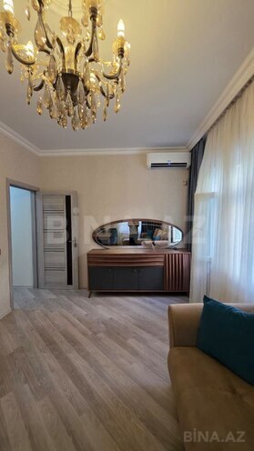 Продаётся 2-комн. вторичка 65 м², пос. Бакиханова, photo 3 from 11