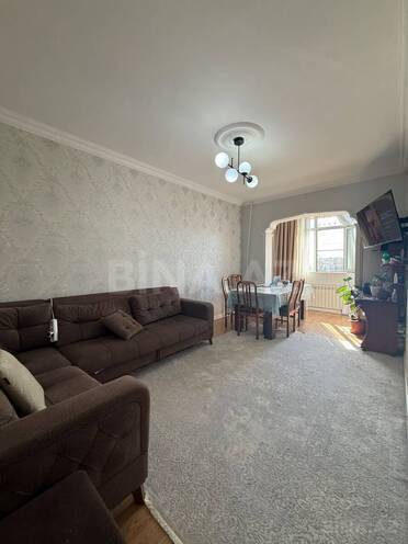 Продаётся 2-комн. вторичка 65 м², пос. Ени Гюнешли, photo 4 from 14