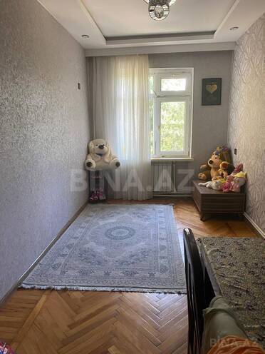Satılır 4 otaqlı köhnə tikili 85 m², Neftçilər m., photo 3 from 12