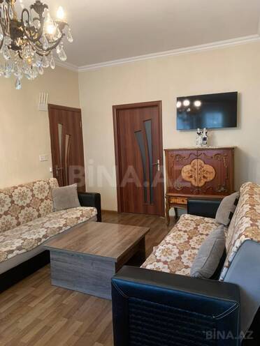 Сдаётся 2-комн. вторичка 50 м², м. Мемар Аджеми, photo 1 from 10