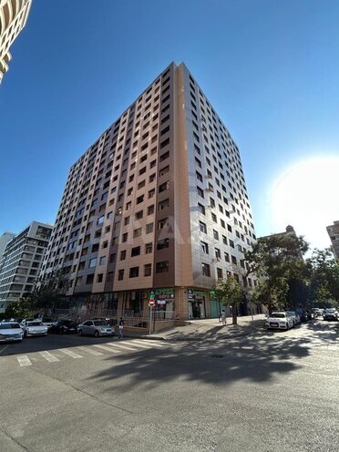 Satılır 2 otaqlı yeni tikili 68 m², 28 May m., photo 1 from 13