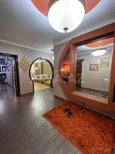 İcarəyə verilir 4 otaqlı yeni tikili 178 m², 28 May m., photo 22 from 32