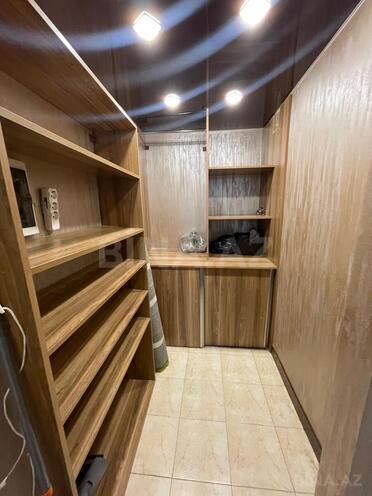İcarəyə verilir 4 otaqlı yeni tikili 178 m², 28 May m., photo 21 from 32