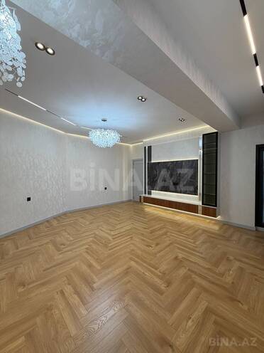 Продаётся 4-комн. новостройка 110 м², м. Нефтчиляр, photo 3 from 24