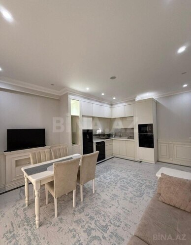 İcarəyə verilir 3 otaqlı yeni tikili 90 m², 28 May m., photo 1 from 13