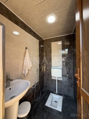 Satılır 7 otaqlı həyət evi/bağ evi 140 m², Bakıxanov q., photo 30 from 32