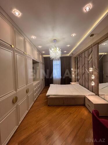 Сдаётся 3-комн. новостройка 163 м², м. 8 ноября, photo 18 from 29