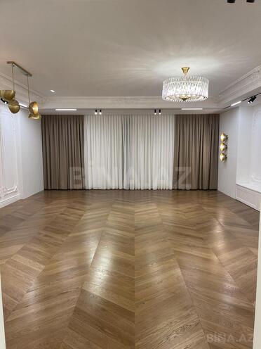 Сдаётся 3-комн. новостройка 130 м², Сабаильский р., photo 1 from 15