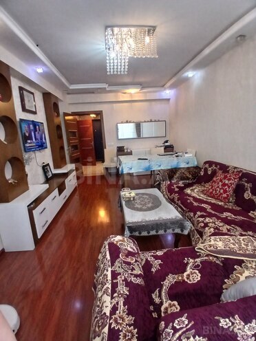 Satılır 2 otaqlı yeni tikili 70 m², İnşaatçılar m., photo 1 from 13