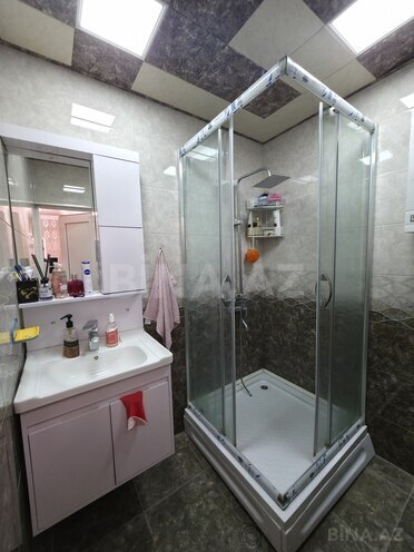 Satılır 3 otaqlı köhnə tikili 68 m², Bakıxanov q., photo 13 from 17