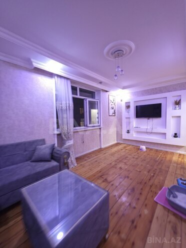 Satılır 3 otaqlı köhnə tikili 68 m², Bakıxanov q., photo 3 from 17