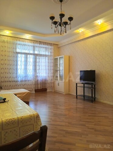 İcarəyə verilir 2 otaqlı yeni tikili 101 m², 7-ci mikrorayon q., photo 5 from 8