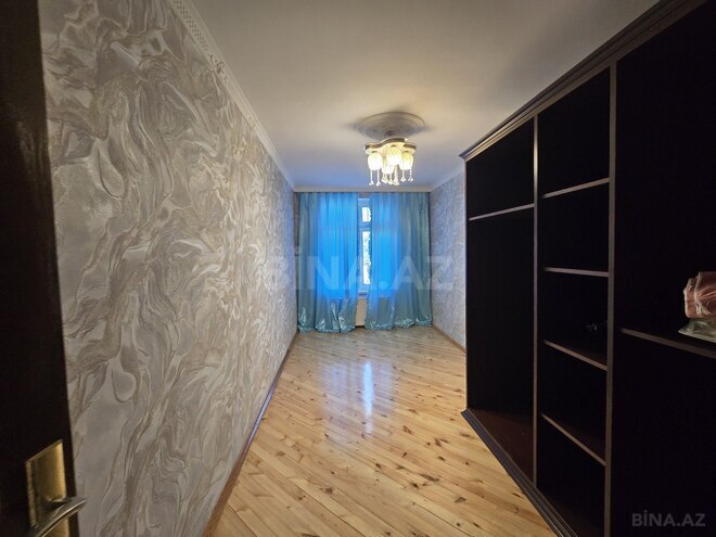 Продаётся 4-комн. вторичка 110 м², photo 14 from 19