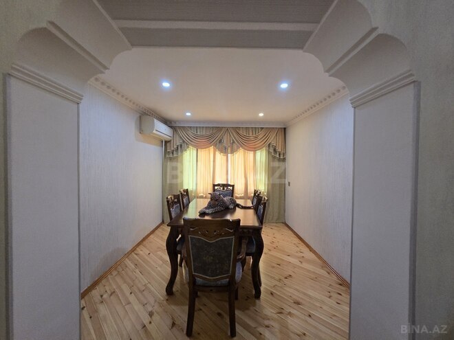 Продаётся 4-комн. вторичка 110 м², photo 18 from 19