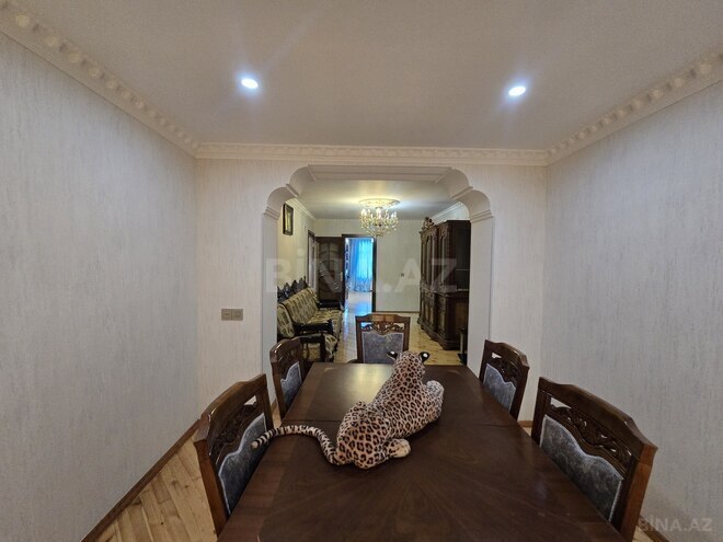 Продаётся 4-комн. вторичка 110 м², photo 16 from 19