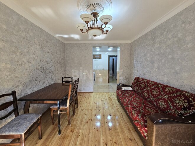 Продаётся 4-комн. вторичка 110 м², photo 1 from 19