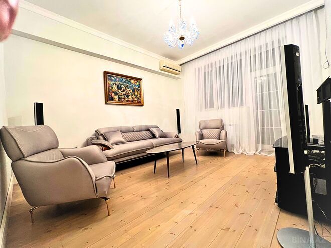 İcarəyə verilir 3 otaqlı yeni tikili 135 m², 8 Noyabr m., photo 6 from 18