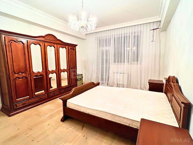 İcarəyə verilir 3 otaqlı yeni tikili 135 m², 8 Noyabr m., photo 11 from 18