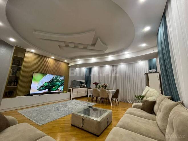 Satılır 3 otaqlı yeni tikili 135 m², İnşaatçılar m., photo 3 from 18
