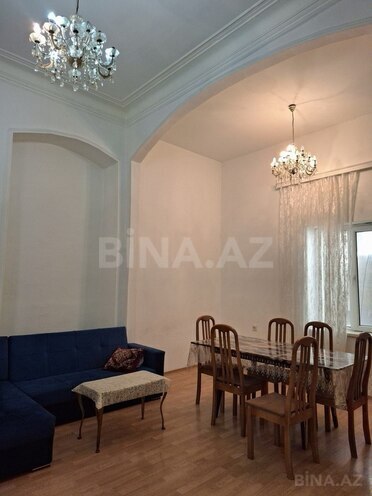 Сдаётся 2-комн. вторичка 60 м², м. Сахил, photo 1 from 12