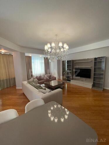 İcarəyə verilir 3 otaqlı yeni tikili 155 m², İçəri Şəhər m., photo 1 from 25